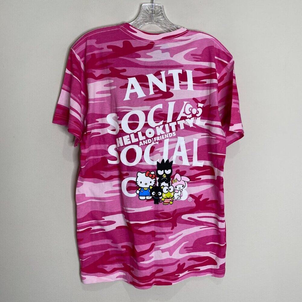 NEW Anti Social Social Club ASSC x Hello Kitty & Friends Pink Camo T-Shirt M